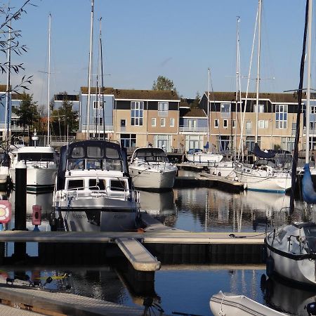 Vakantiewoning Direct Aan Het Veerse Meer Kortgene Kültér fotó